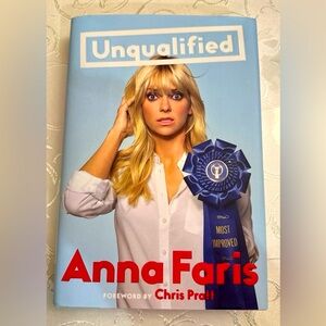Unqualified by Anna Faris